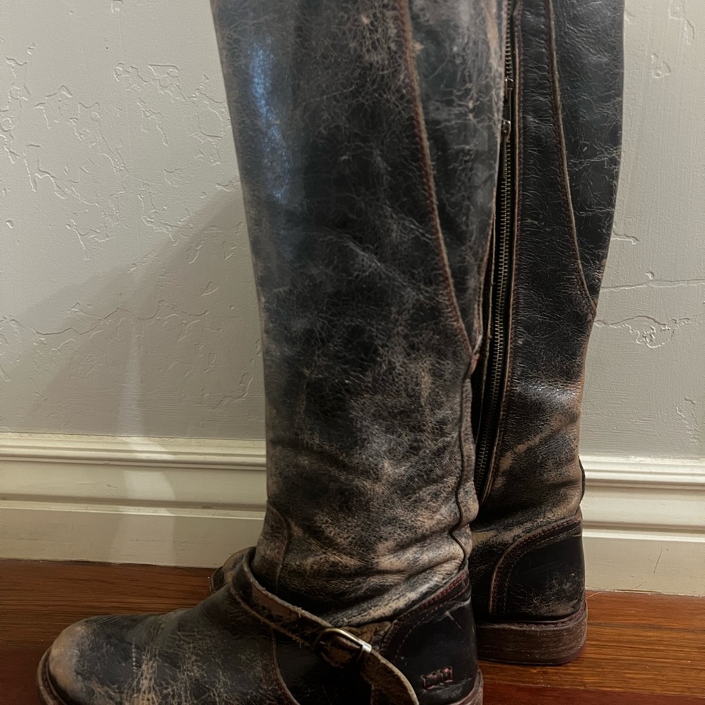 Bed Stu Distressed Black Leather Boots